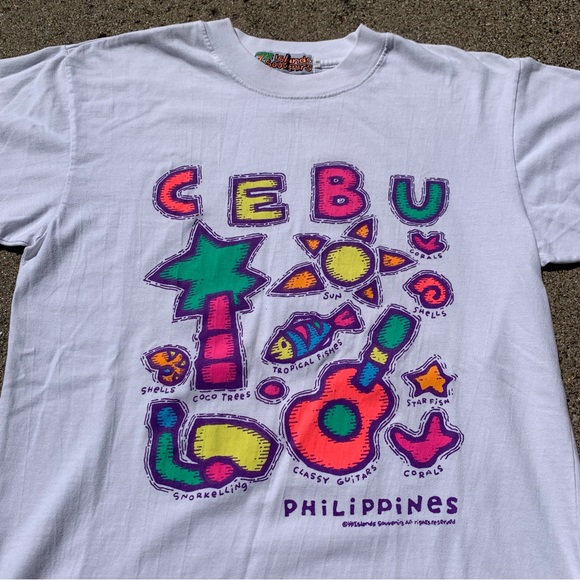 ✨ VINTAGE 90s CEBU FILIPINO SHIRT ✨ - Picture 2 of 4